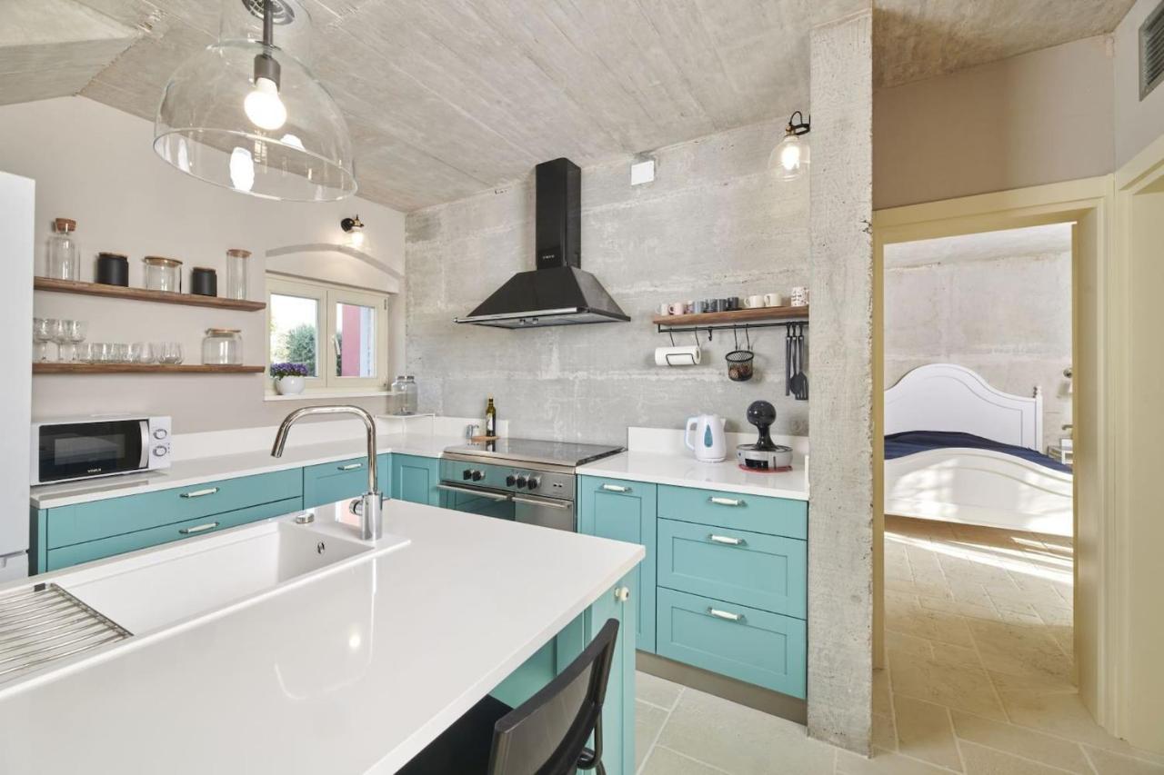 Mediterranea With Pool And Grill In *